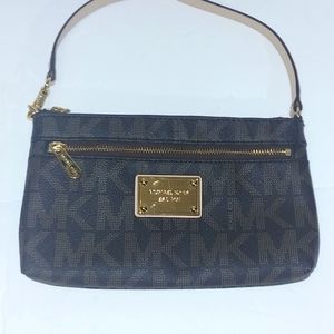 Michael kors mini purse in New condition